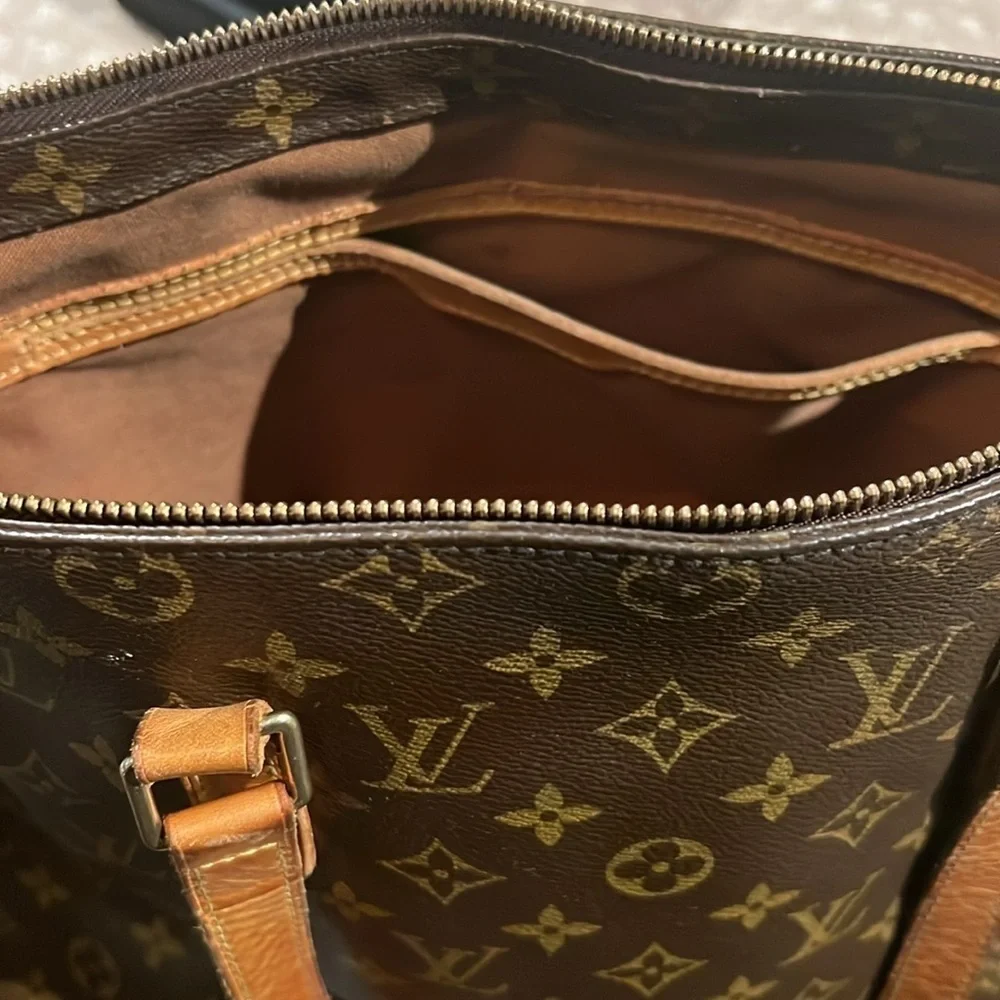 LOUIS VUITTON Monogram Cabas Mezzo